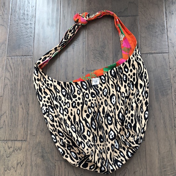 cabi animal print/cheetah reversible sling tote bag black pink orange Like New - Picture 3 of 8